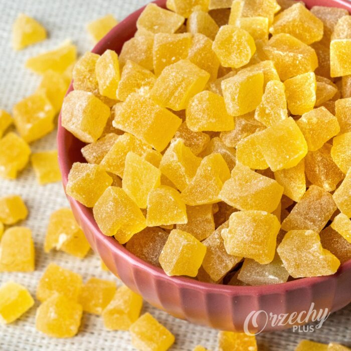 Kandyzowane kostki suszonej papai w żółtym kolorze, 1 kg